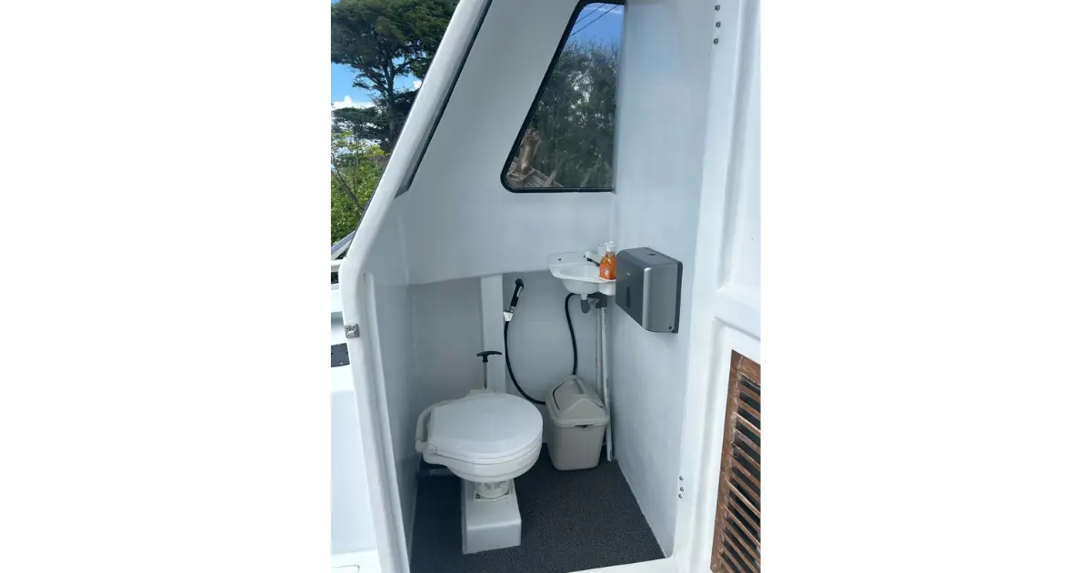 private-boat-charter-bali-to-gili-island-senggigi-lombok-10-pax-2